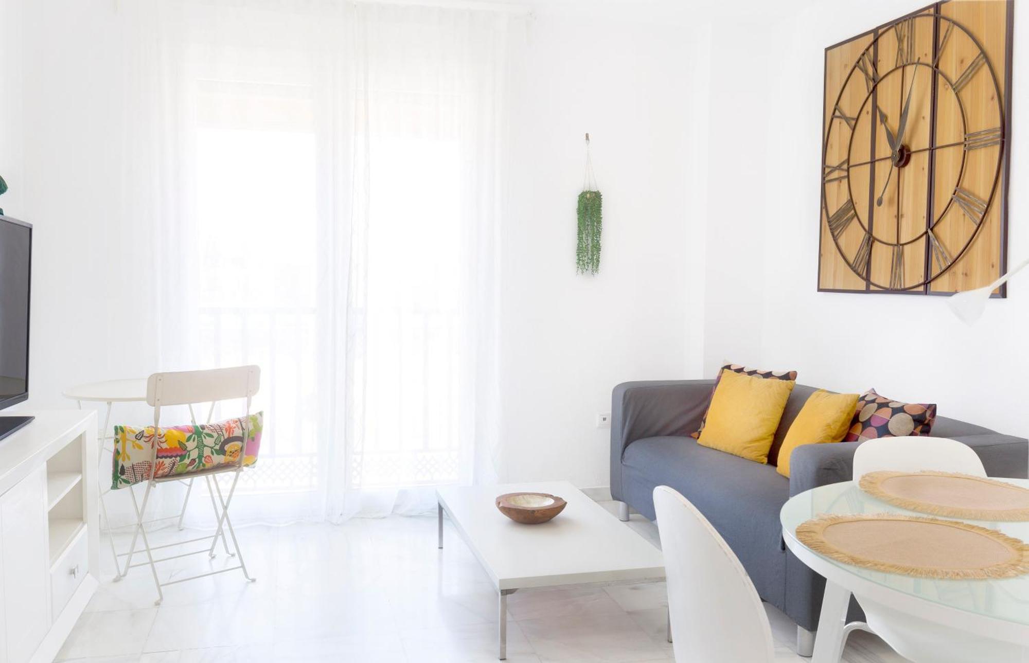 Apartamento 4seasons Rosaleda Suitemalaga *