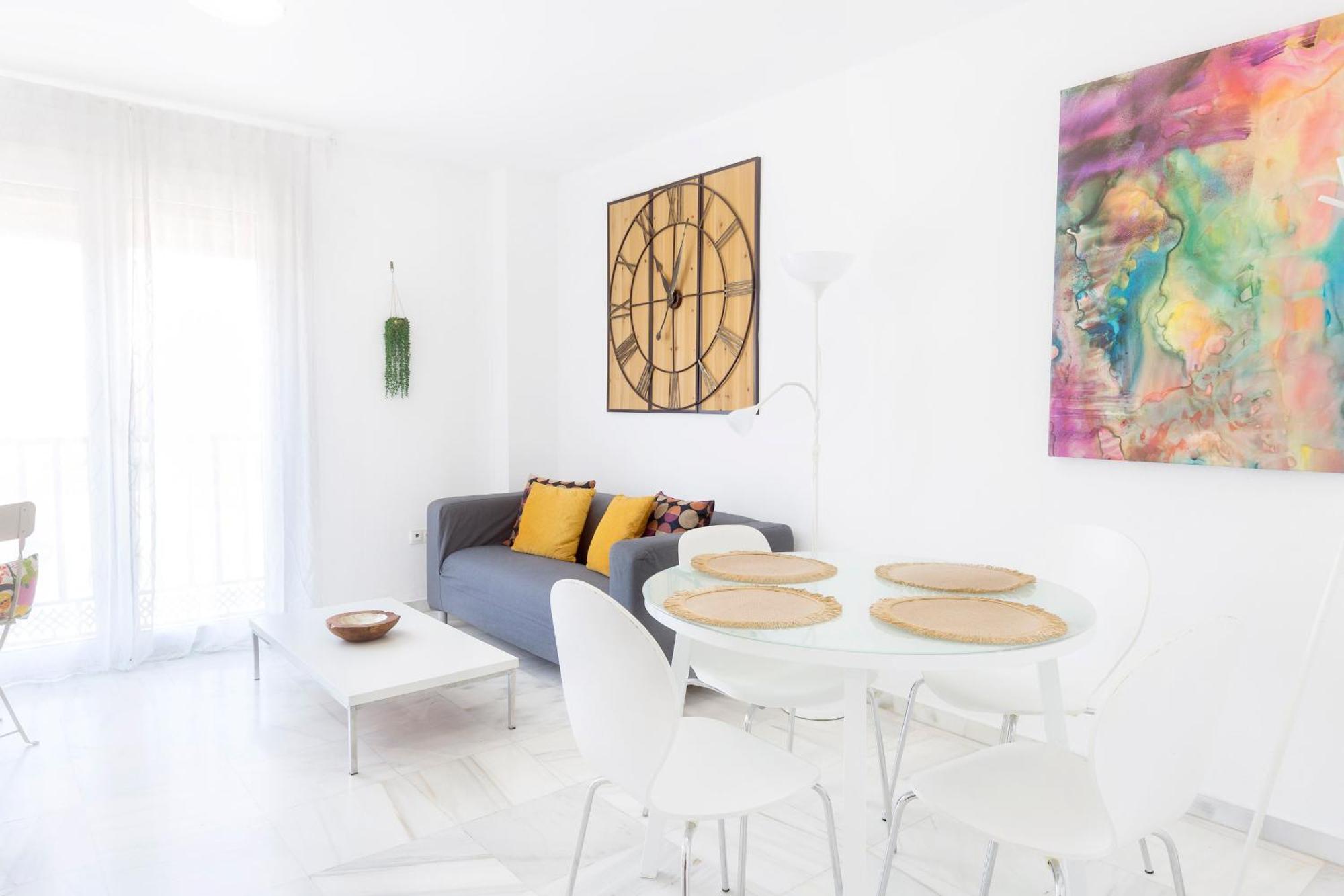 Apartamento 4seasons Rosaleda Suitemalaga